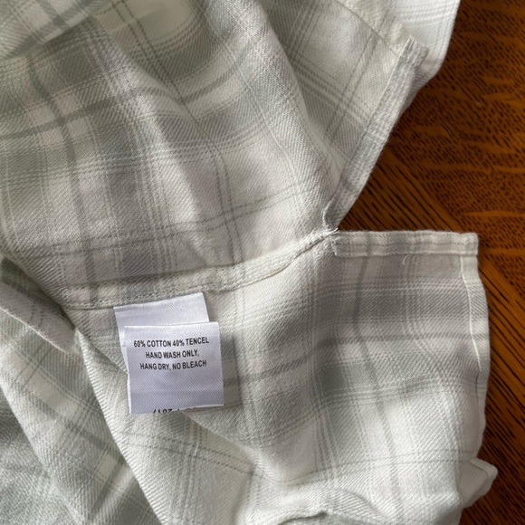 UNTUCKit Womens Villefranche Size 4 Gray Regular Fit Long Sleeve Button Down NWT - Picture 4 of 16